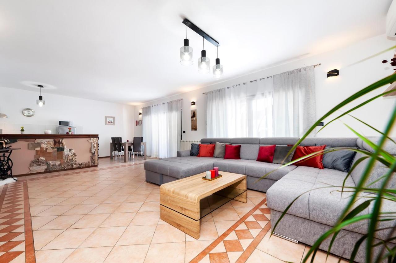 Apartment St. Antonio Rovinj Bagian luar foto